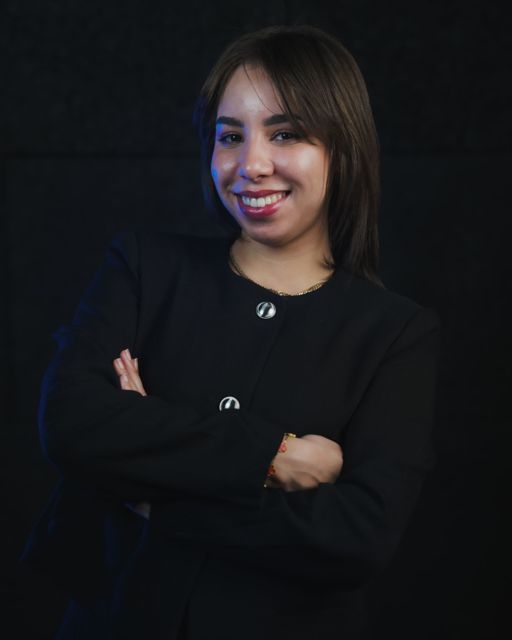 Portrait corporate sur fond noir — Shooting & portraits, Oriion Studio Marrakech