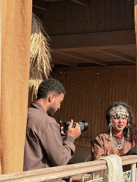 Shooting en tenue traditionnelle — repérage compris — Tournages & coulisses, Oriion Studio Marrakech
