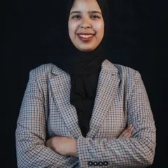 Naima Heno, graphiste chez Oriion Studio